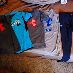 Under Armor boys small and medium lot 4 shirts 1 compression pant